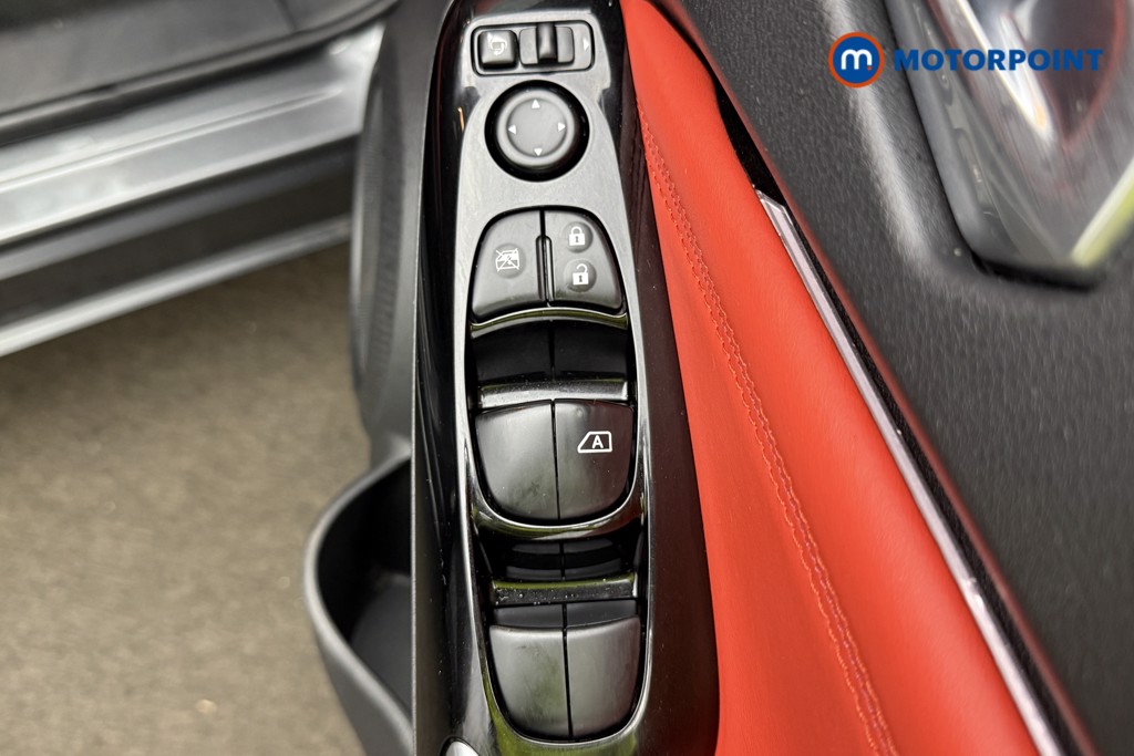 Nissan Juke Tekna-Plus Automatic Petrol-Electric Hybrid SUV - Stock Number (1631213) - 26th supplementary image