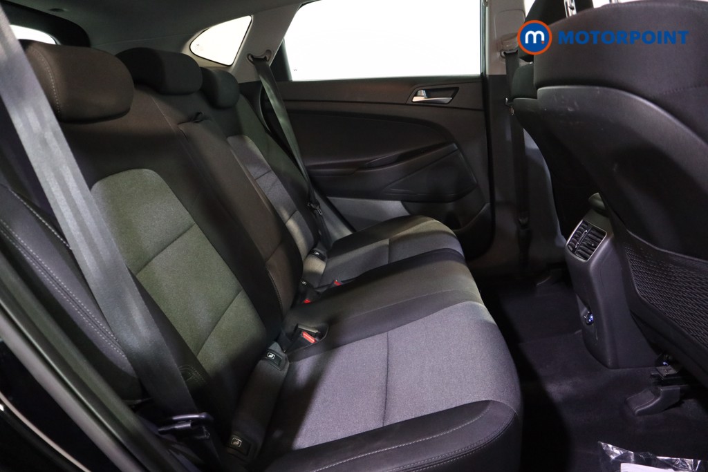 Hyundai Tucson Se Nav Manual Petrol SUV - Stock Number (1632164) - 16th supplementary image