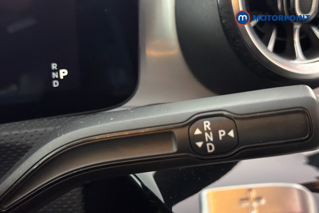 Mercedes-Benz A Class Amg Line Automatic Petrol Hatchback - Stock Number (1632315) - 7th supplementary image