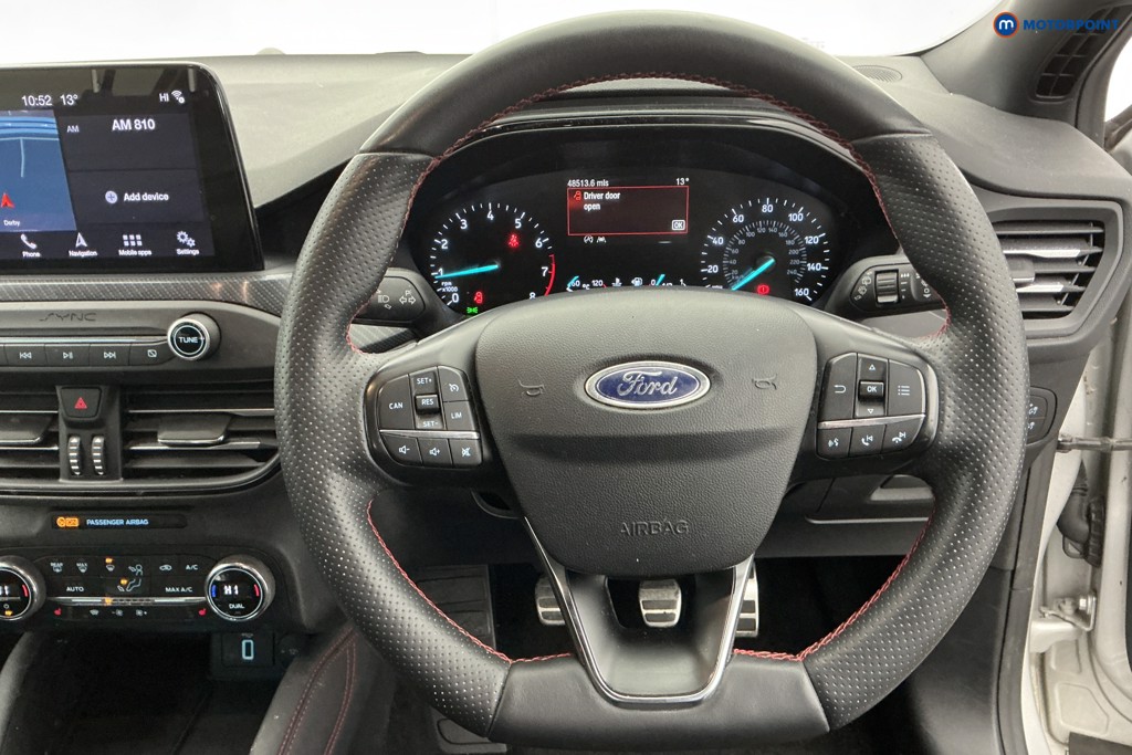 Ford Focus St-Line X Manual Petrol Hatchback - Stock Number (1632694) - 6th supplementary image