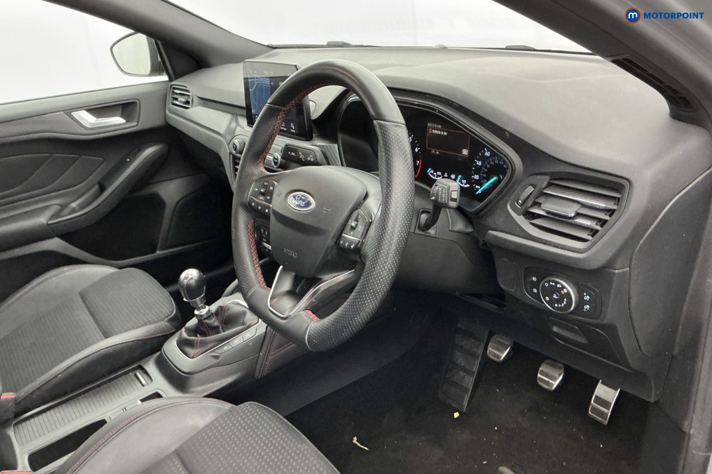 Ford Focus St-Line X Manual Petrol Hatchback - Stock Number (1632694) - 7th supplementary image