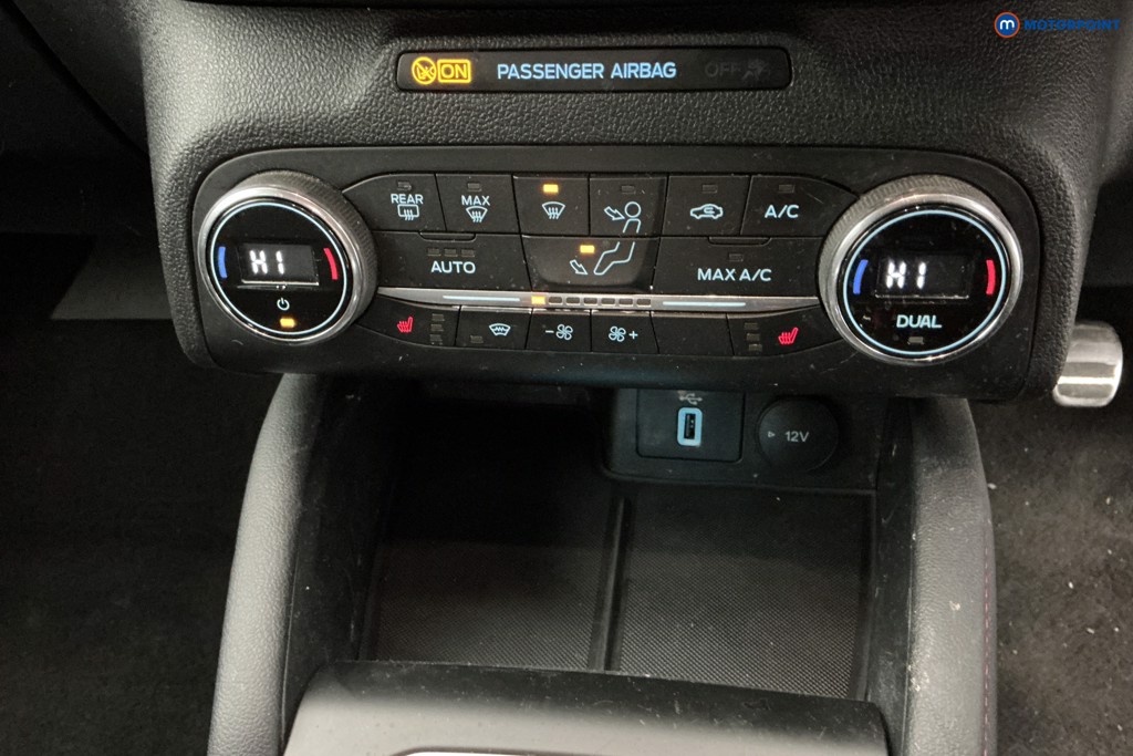 Ford Focus St-Line X Manual Petrol Hatchback - Stock Number (1632694) - 18th supplementary image