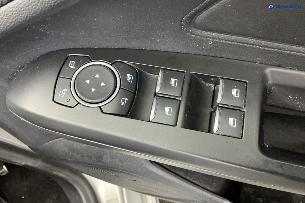 Ford Focus St-Line X Manual Petrol Hatchback - Stock Number (1632694) - 27th supplementary image