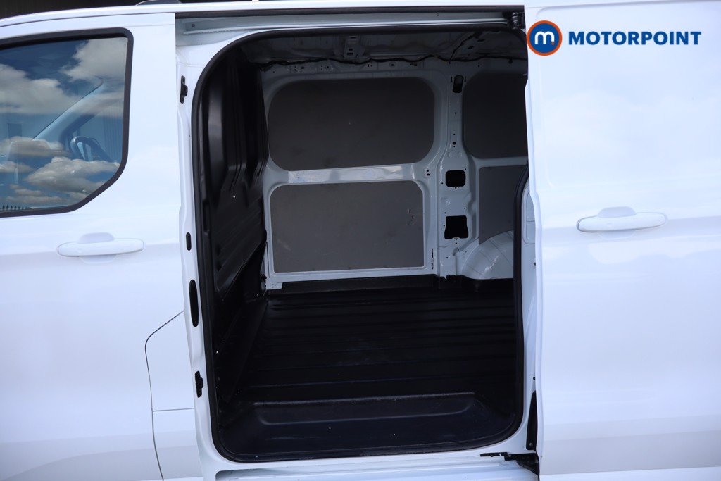 Ford Transit Custom Limited Manual Diesel Panel Van - Stock Number (1633004) - 3rd supplementary image