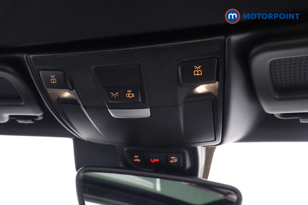 Mercedes-Benz SLC Final Edition Manual Petrol Convertible - Stock Number (1633041) - 11th supplementary image