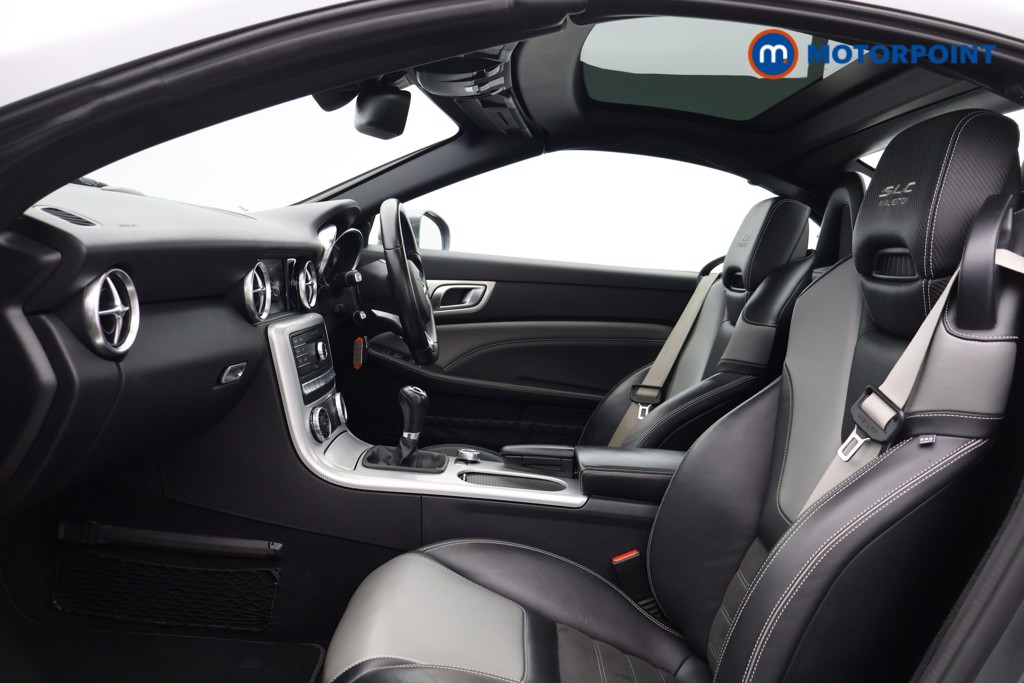 Mercedes-Benz SLC Final Edition Manual Petrol Convertible - Stock Number (1633041) - 17th supplementary image