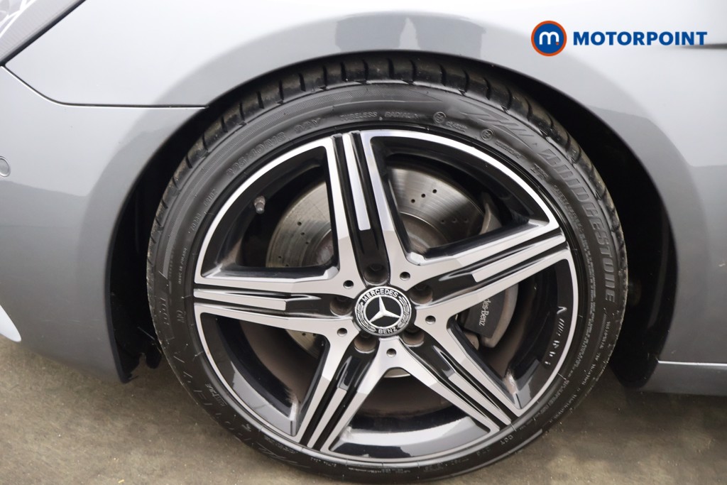 Mercedes-Benz SLC Final Edition Manual Petrol Convertible - Stock Number (1633041) - 22nd supplementary image