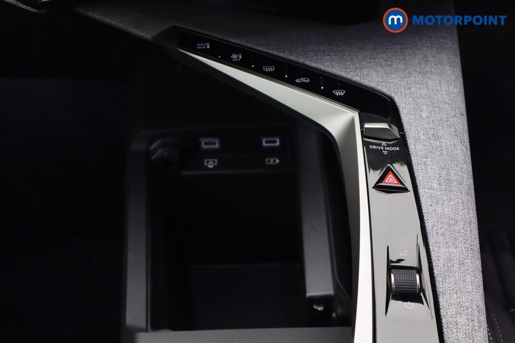 Peugeot 3008 Allure Automatic Petrol SUV - Stock Number (1633829) - 4th supplementary image
