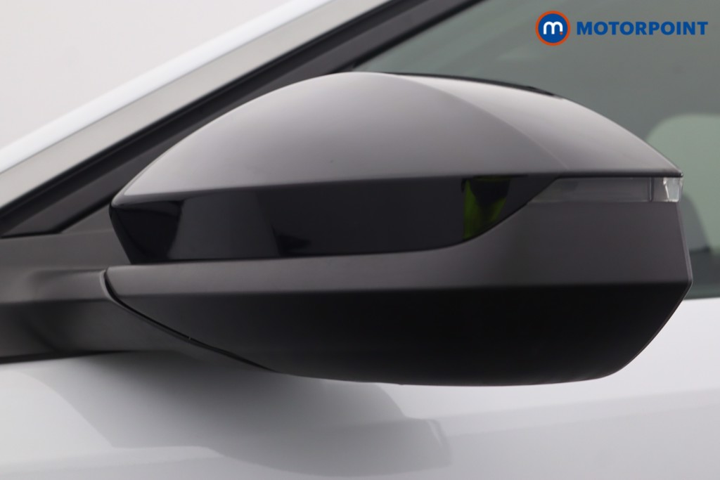 Peugeot 3008 Allure Automatic Petrol SUV - Stock Number (1633829) - 28th supplementary image