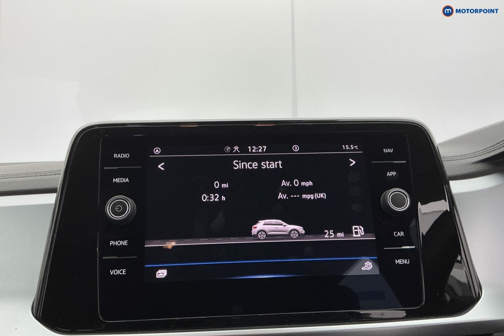 Volkswagen T-Roc Life Manual Petrol SUV - Stock Number (1633854) - 2nd supplementary image