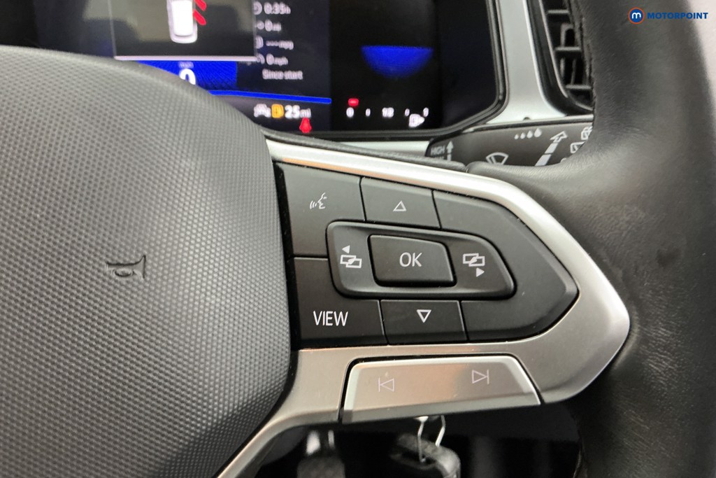 Volkswagen T-Roc Life Manual Petrol SUV - Stock Number (1633854) - 24th supplementary image