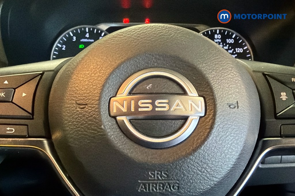 Nissan Juke Tekna Automatic Petrol SUV - Stock Number (1633931) - 5th supplementary image