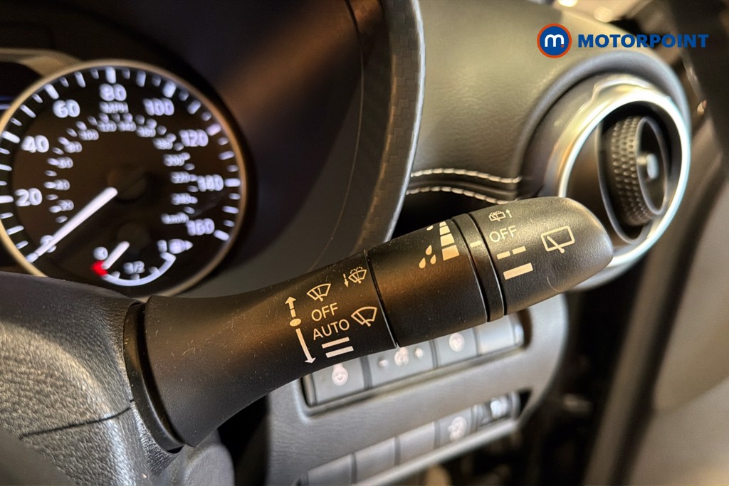 Nissan Juke Tekna Automatic Petrol SUV - Stock Number (1633931) - 7th supplementary image