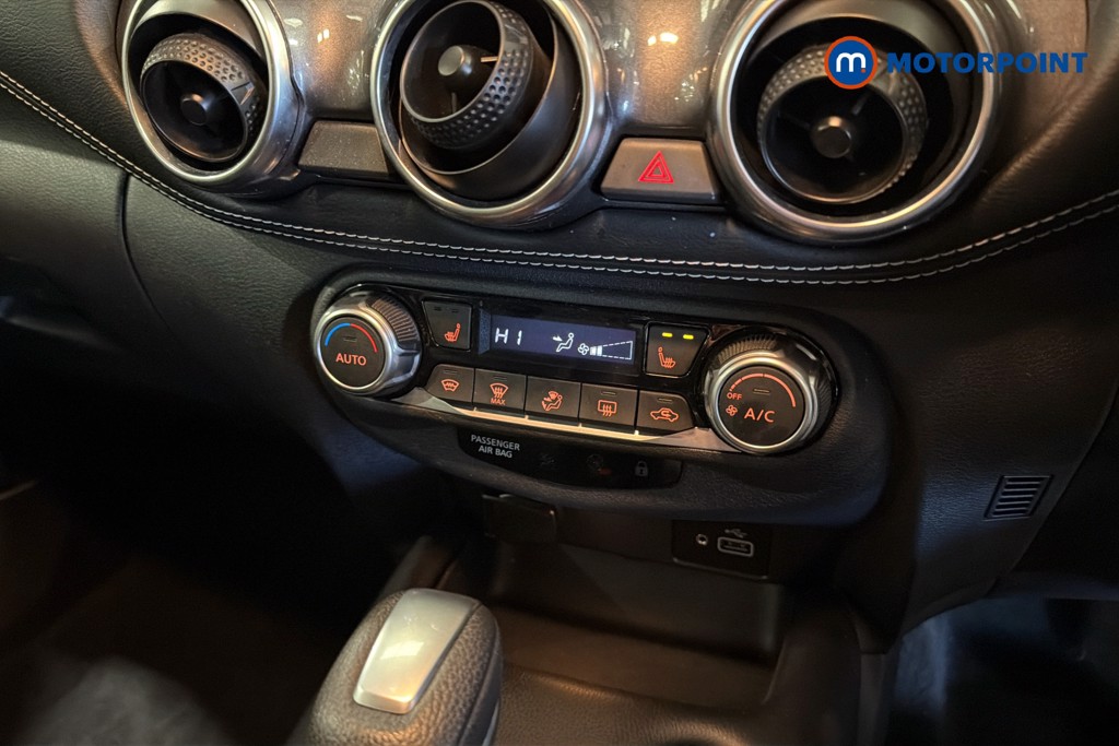 Nissan Juke Tekna Automatic Petrol SUV - Stock Number (1633931) - 12th supplementary image