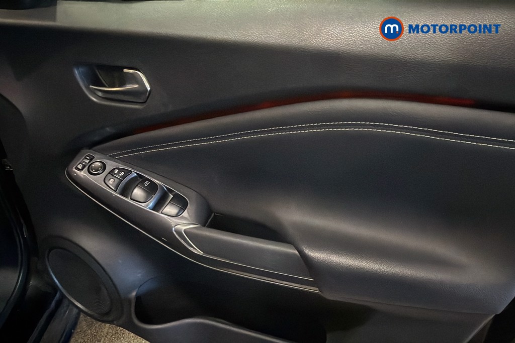 Nissan Juke Tekna Automatic Petrol SUV - Stock Number (1633931) - 19th supplementary image