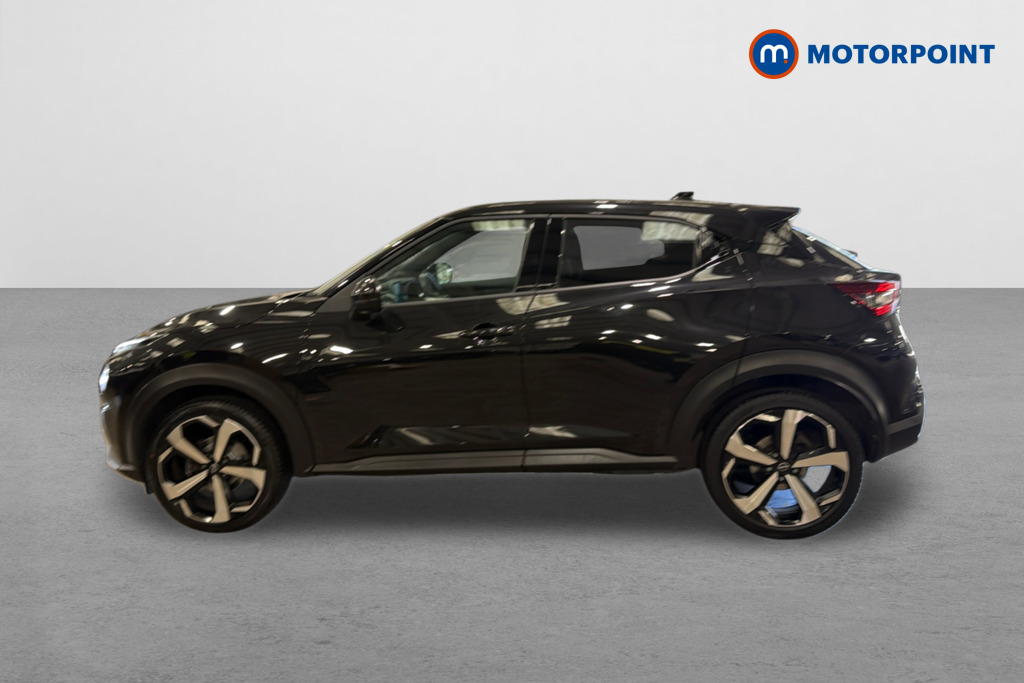 Nissan Juke Tekna Automatic Petrol SUV - Stock Number (1633931) - Passenger side