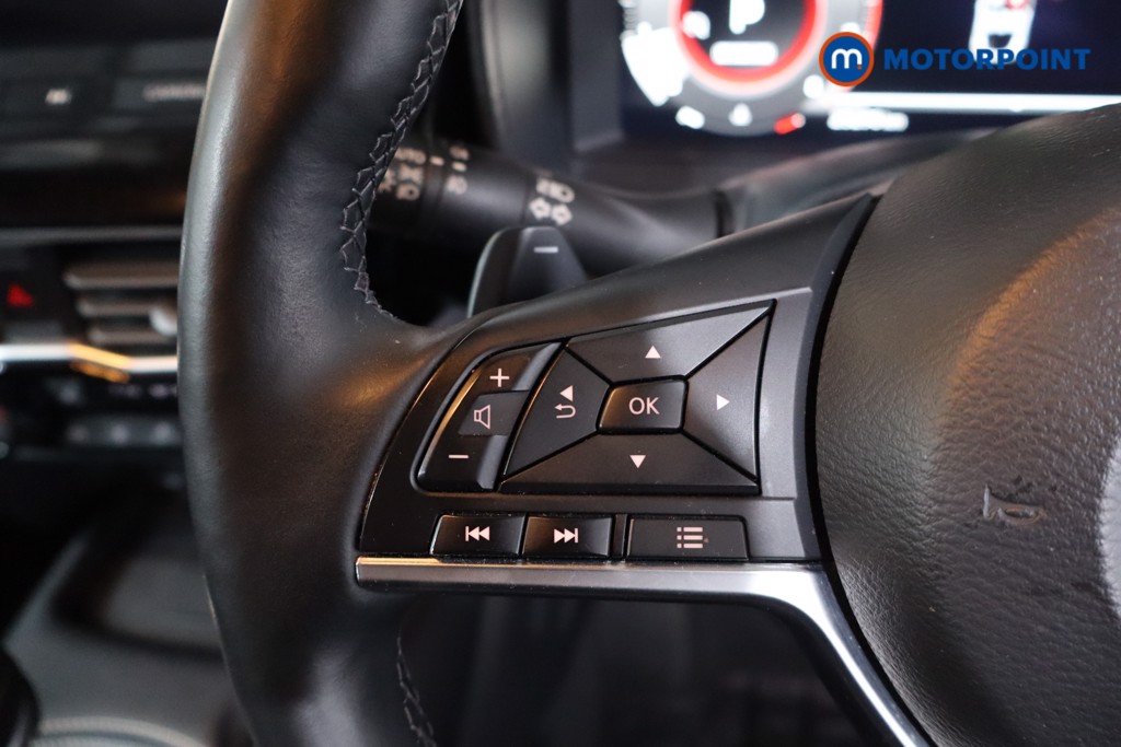 Nissan Juke Tekna Automatic Petrol SUV - Stock Number (1633937) - 7th supplementary image