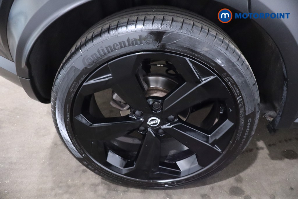 Nissan Juke Tekna Automatic Petrol SUV - Stock Number (1633937) - 9th supplementary image