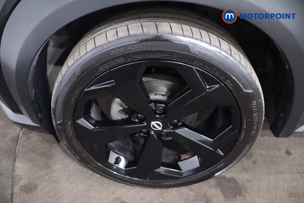 Nissan Juke Tekna Automatic Petrol SUV - Stock Number (1633937) - 11th supplementary image