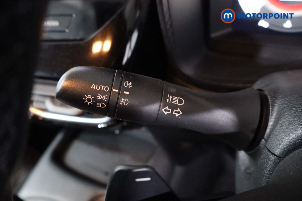 Nissan Juke Tekna Automatic Petrol SUV - Stock Number (1633937) - 14th supplementary image