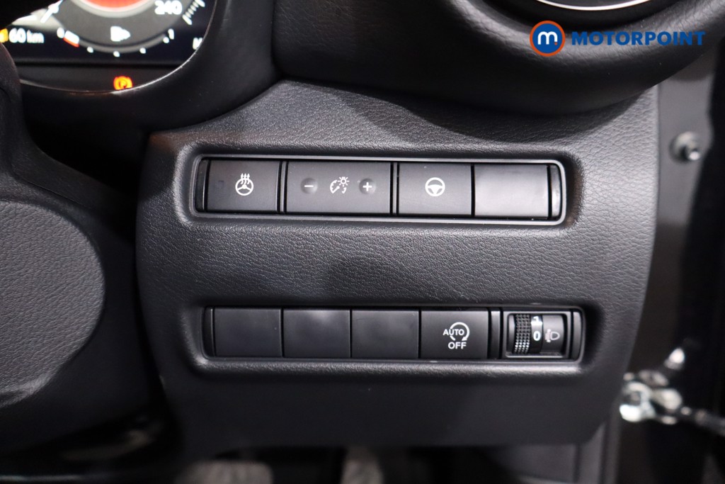 Nissan Juke Tekna Automatic Petrol SUV - Stock Number (1633937) - 17th supplementary image