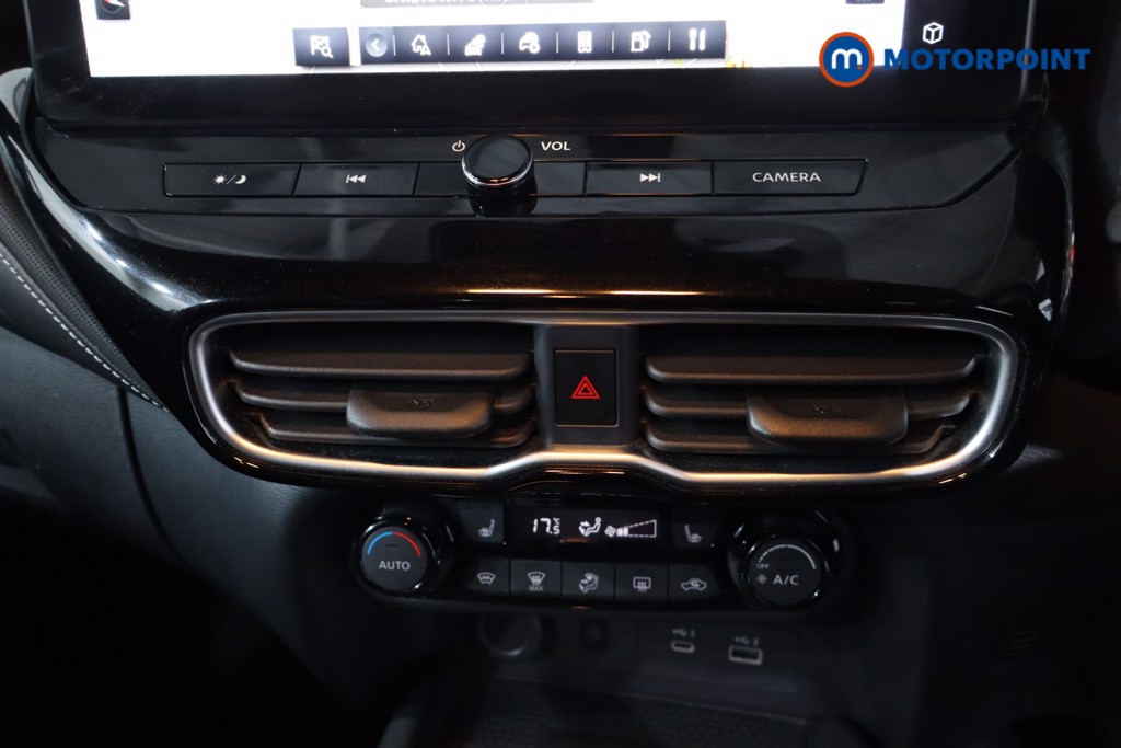 Nissan Juke Tekna Automatic Petrol SUV - Stock Number (1633937) - 20th supplementary image