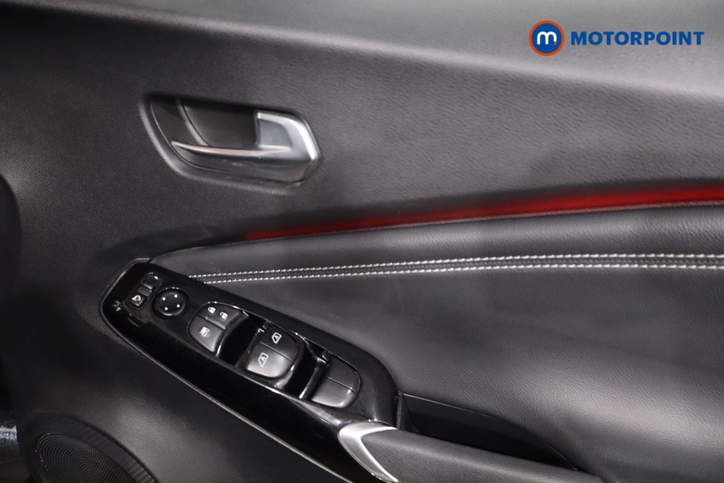 Nissan Juke Tekna Automatic Petrol SUV - Stock Number (1633937) - 26th supplementary image