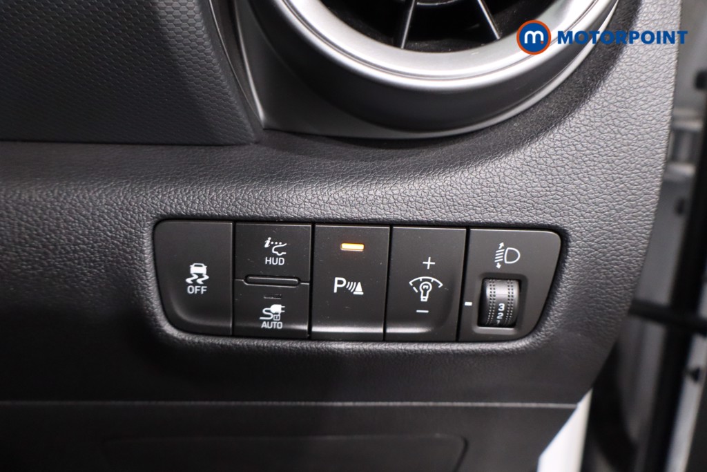 Hyundai Kona Ultimate Automatic Electric SUV - Stock Number (1634110) - 17th supplementary image