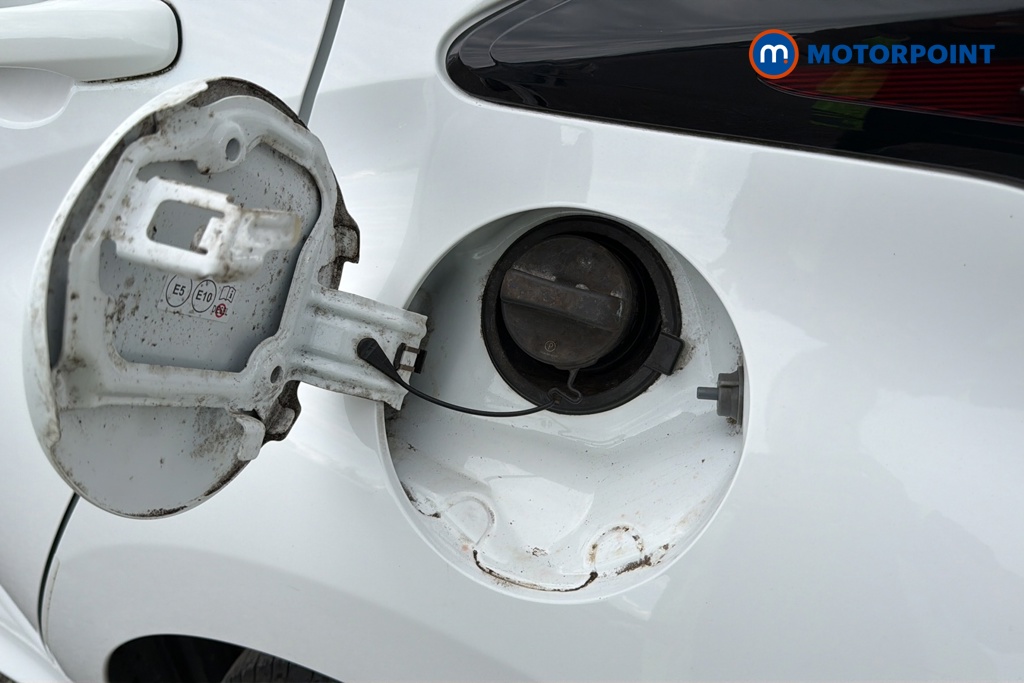 Toyota Yaris Icon Automatic Petrol-Electric Hybrid Hatchback - Stock Number (1634151) - 41st supplementary image