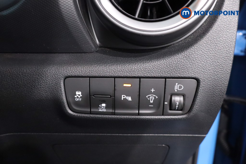 Hyundai Kona Premium Automatic Electric SUV - Stock Number (1634152) - 17th supplementary image