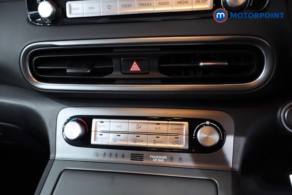 Hyundai Kona Premium Automatic Electric SUV - Stock Number (1634152) - 21st supplementary image