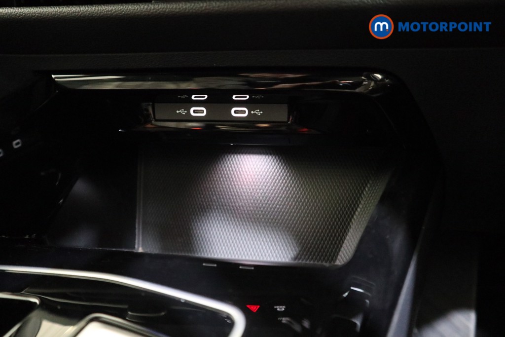 Volkswagen Golf R-Line Automatic Petrol Hatchback - Stock Number (1634430) - 9th supplementary image