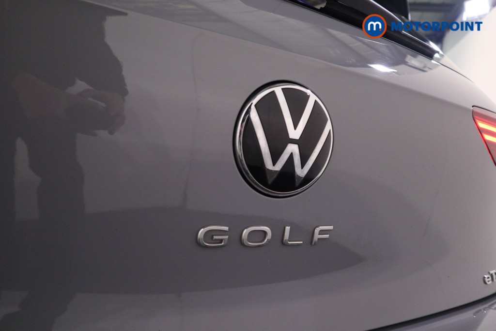 Volkswagen Golf R-Line Automatic Petrol Hatchback - Stock Number (1634430) - 29th supplementary image