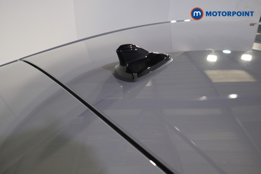 Volkswagen Golf R-Line Automatic Petrol Hatchback - Stock Number (1634430) - 33rd supplementary image