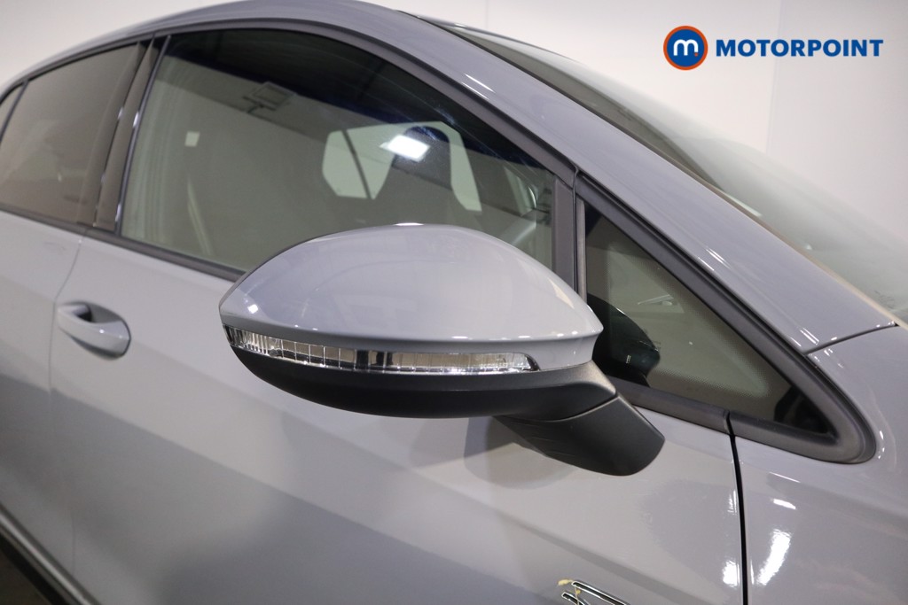 Volkswagen Golf R-Line Automatic Petrol Hatchback - Stock Number (1634430) - 34th supplementary image