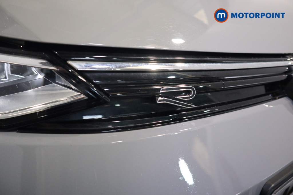 Volkswagen Golf R-Line Automatic Petrol Hatchback - Stock Number (1634430) - 41st supplementary image