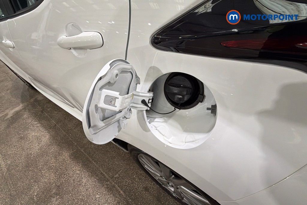 Toyota Yaris Icon Automatic Petrol-Electric Hybrid Hatchback - Stock Number (1634433) - 41st supplementary image