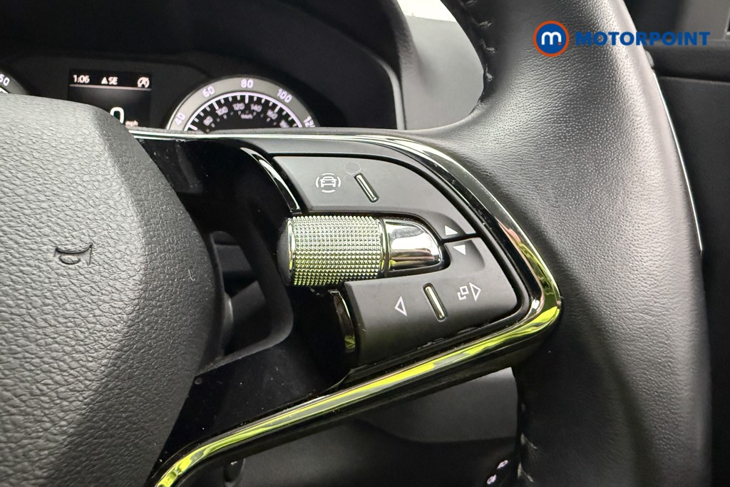 Skoda Karoq Se Drive Manual Petrol SUV - Stock Number (1634449) - 21st supplementary image