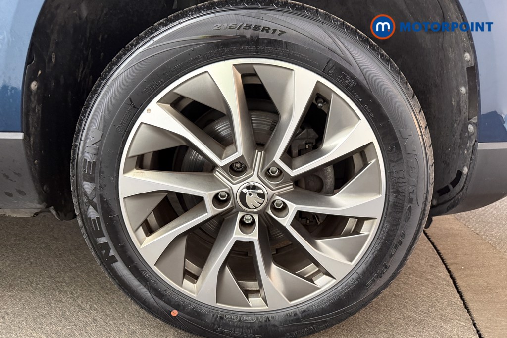 Skoda Karoq Se Drive Manual Petrol SUV - Stock Number (1634449) - 1st supplementary image