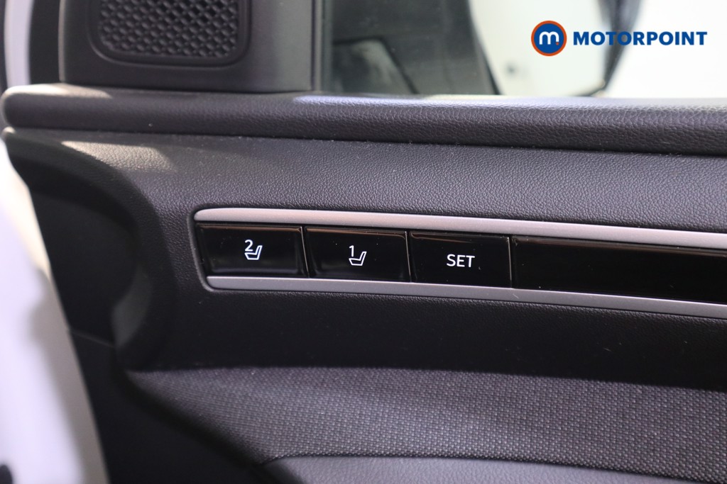 Hyundai Tucson Ultimate Automatic Petrol Plug-In Hybrid SUV - Stock Number (1634479) - 16th supplementary image