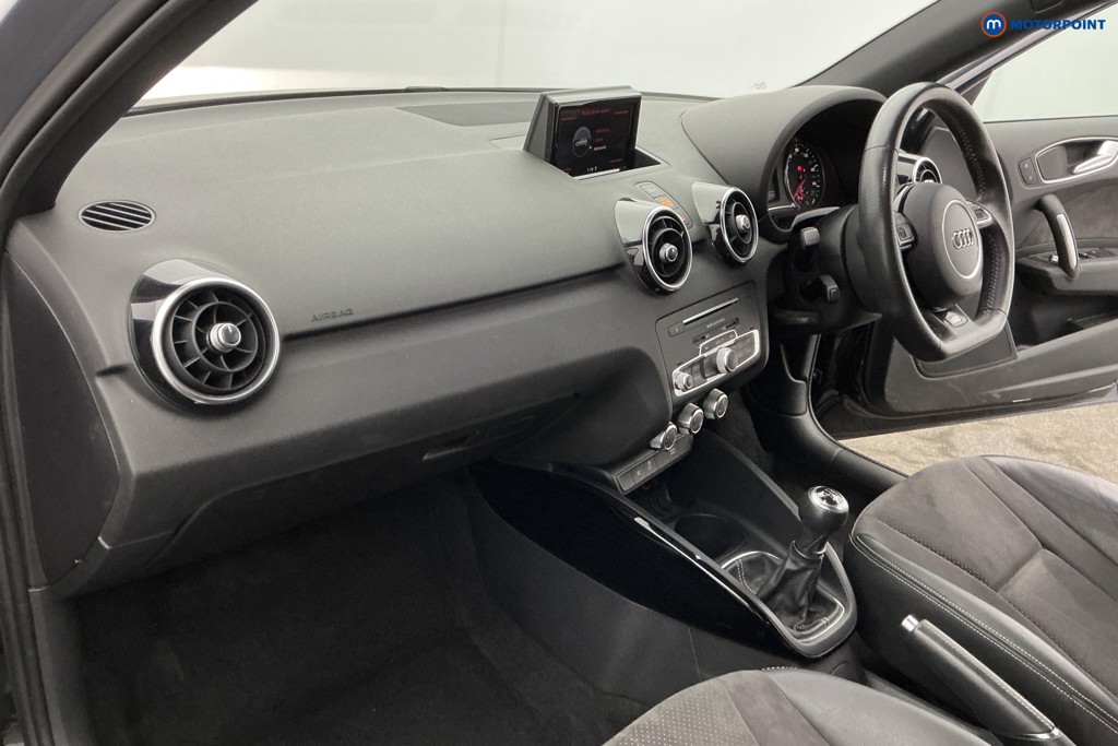 Audi A1 Black Edition Nav Manual Petrol Hatchback - Stock Number (1634612) - 9th supplementary image