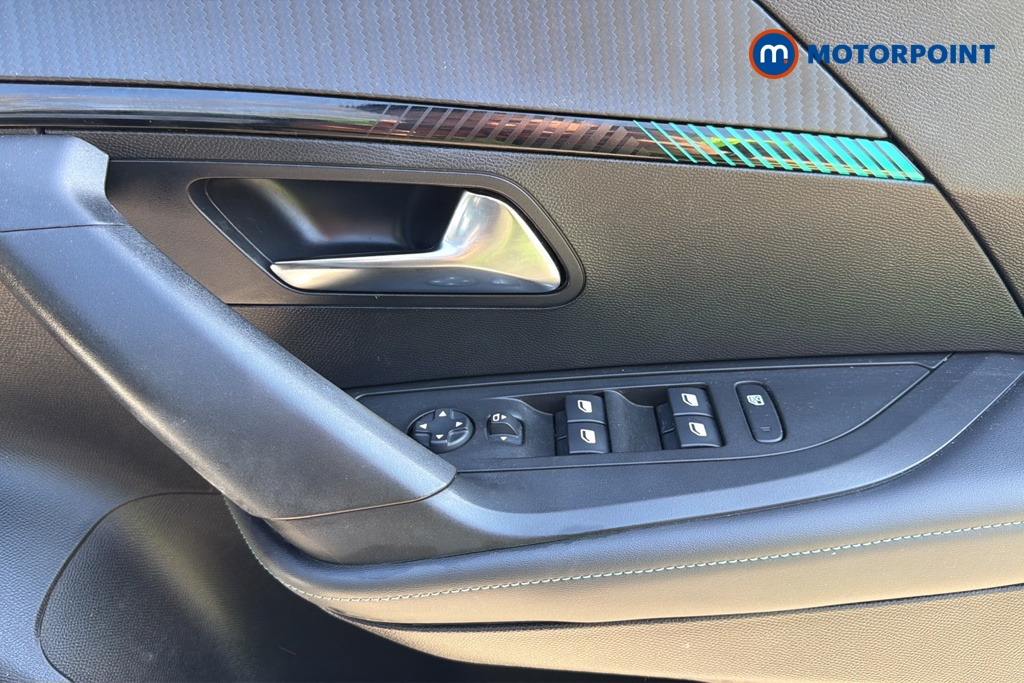 Peugeot 2008 Allure Premium Manual Petrol SUV - Stock Number (1634743) - 19th supplementary image
