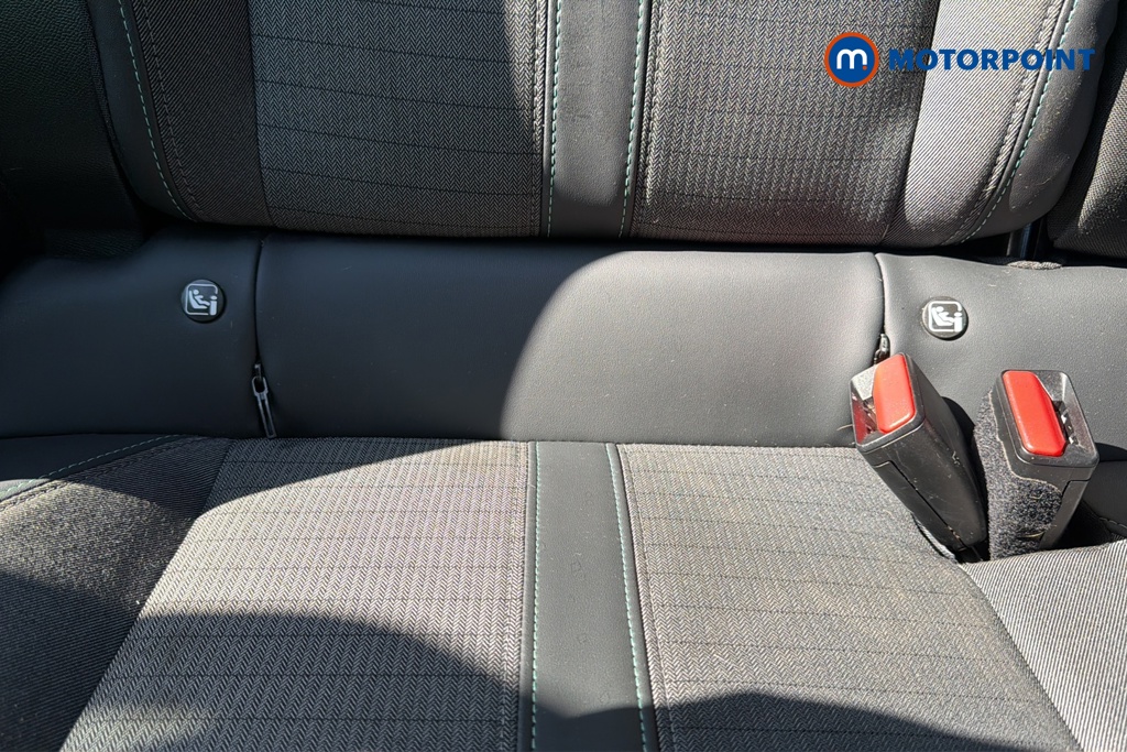 Peugeot 2008 Allure Premium Manual Petrol SUV - Stock Number (1634743) - 27th supplementary image