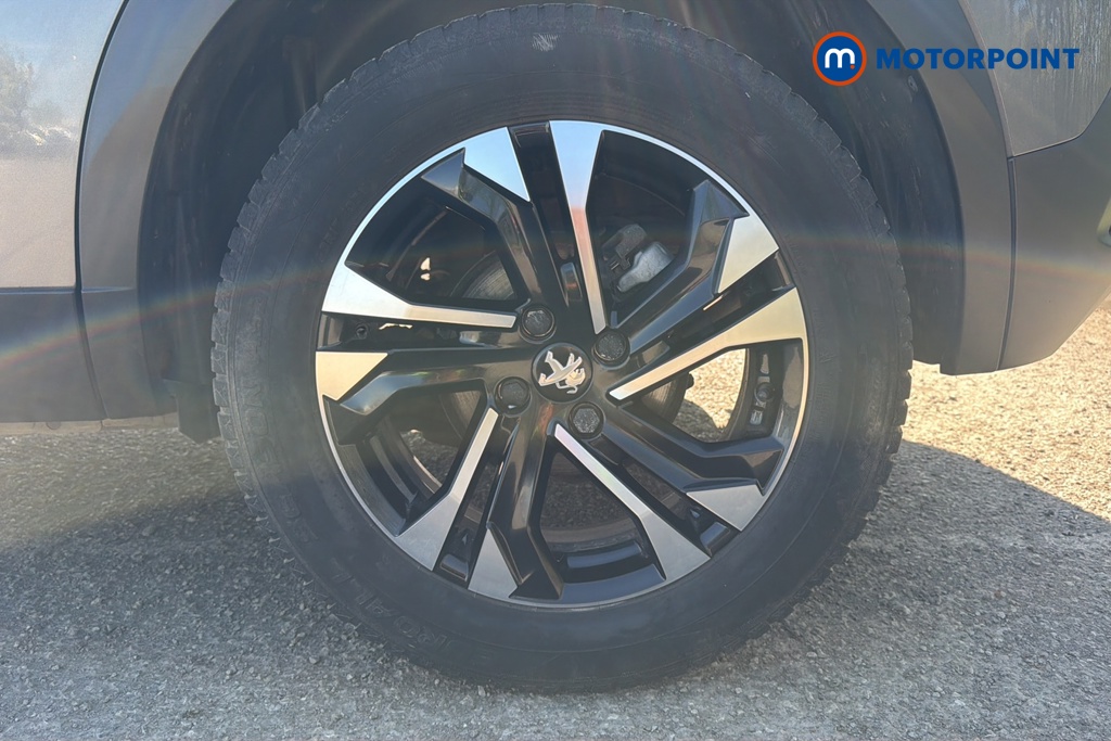 Peugeot 2008 Allure Premium Manual Petrol SUV - Stock Number (1634743) - 45th supplementary image