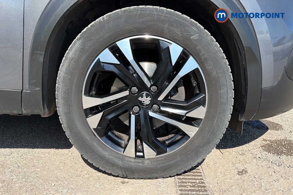 Peugeot 2008 Allure Premium Manual Petrol SUV - Stock Number (1634743) - 47th supplementary image