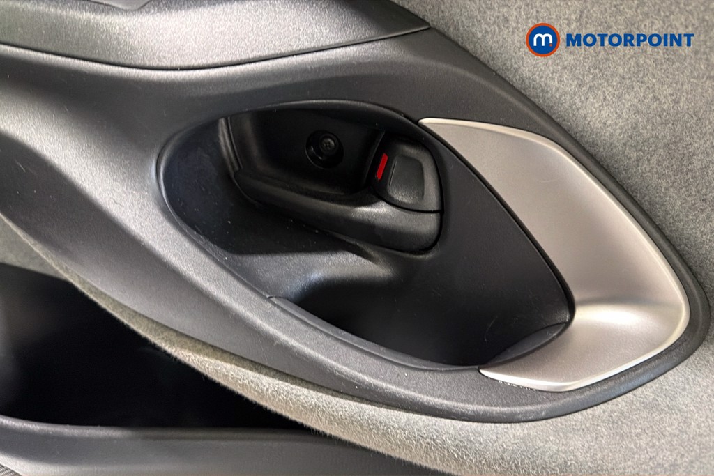 Toyota Yaris Excel Automatic Petrol-Electric Hybrid Hatchback - Stock Number (1634823) - 42nd supplementary image