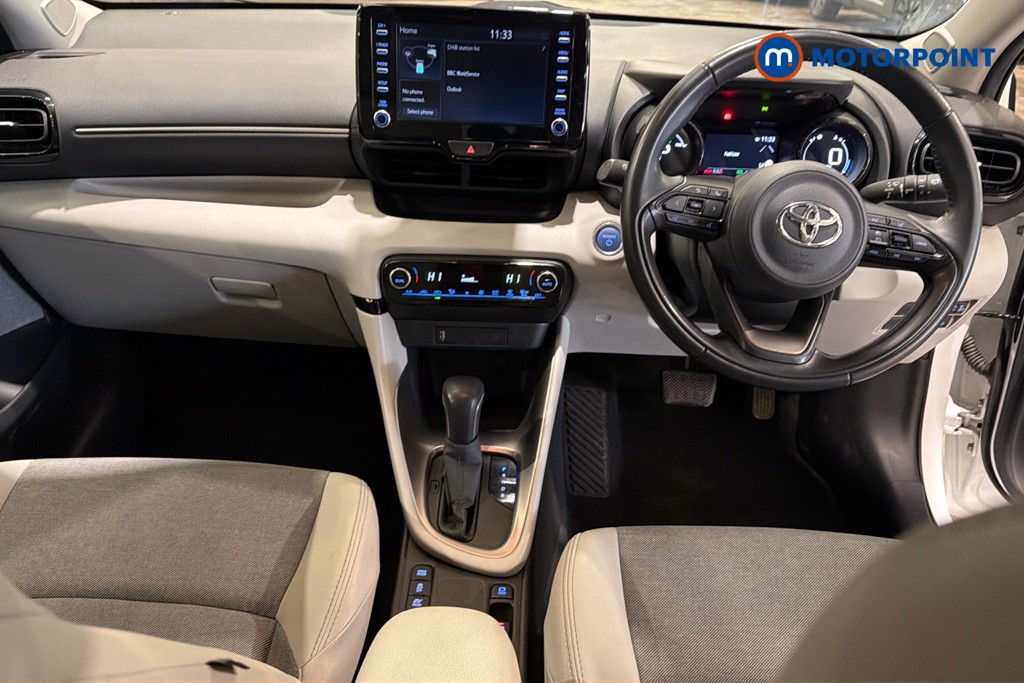 Toyota Yaris Excel Automatic Petrol-Electric Hybrid Hatchback - Stock Number (1634823) - 1st supplementary image