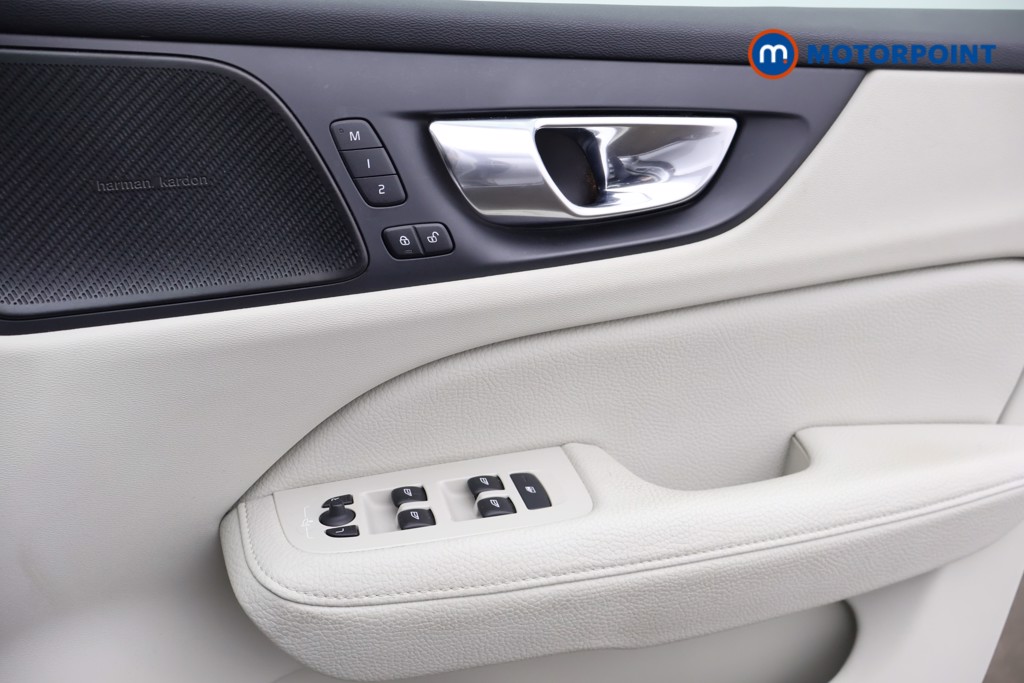 Volvo S60 Inscription Automatic Petrol Saloon - Stock Number (1634850) - 5th supplementary image