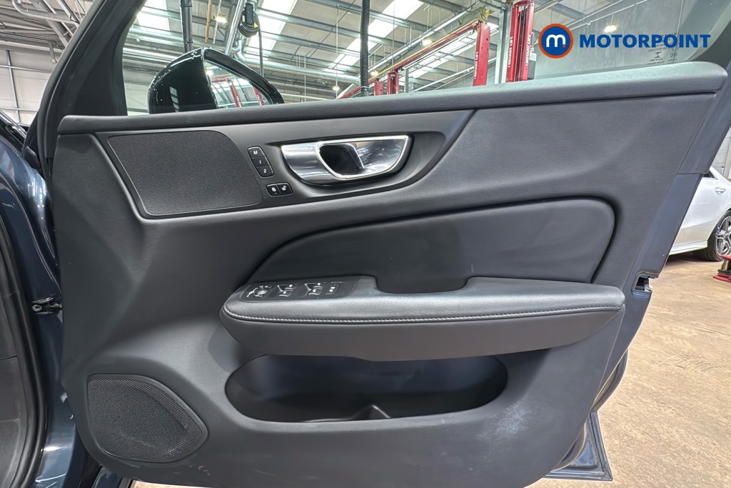 Volvo V60 Plus Automatic Petrol Estate - Stock Number (1634924) - 19th supplementary image
