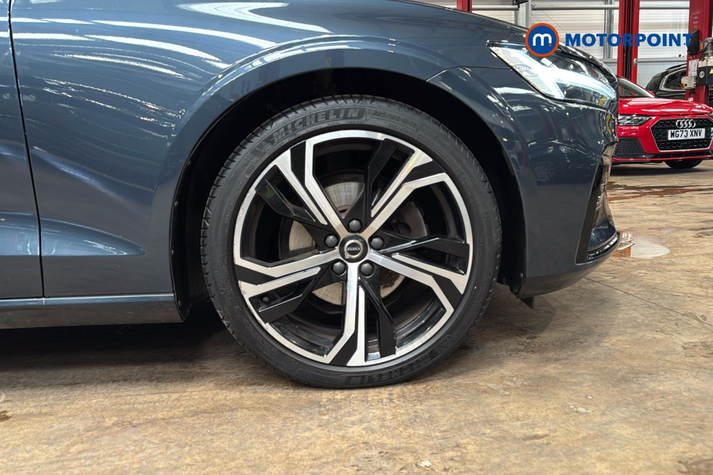 Volvo V60 Plus Automatic Petrol Estate - Stock Number (1634924) - 50th supplementary image